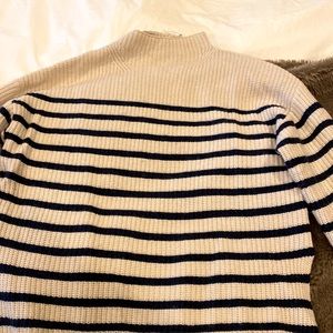 Rails Claudia cream navy stripe sweater in small. Worn only a handful of times
